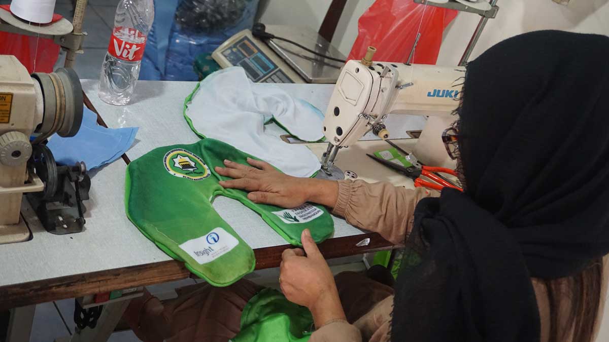 Doll-sewing entrepreneurship training for BKMM members in Bekasi