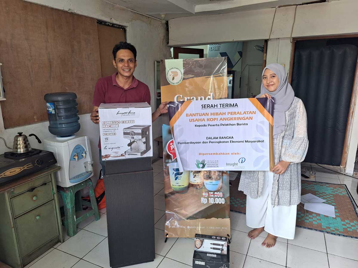 Coffee business equipment assistance for Pila Pili Kopi
