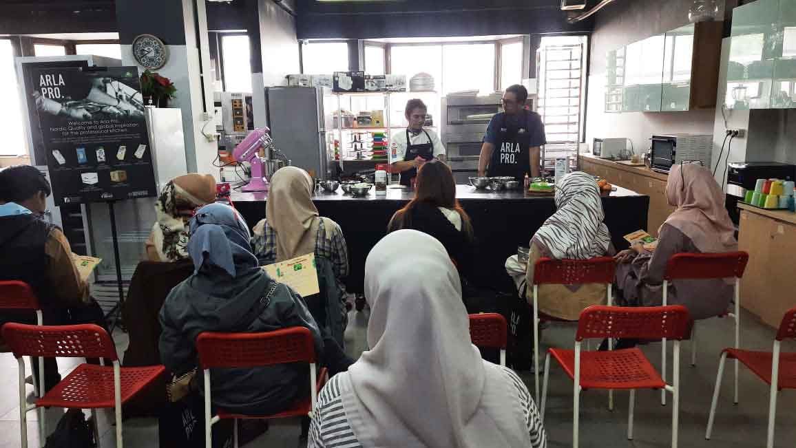 Baking Demonstration Strengthens Eight Inclusive Food Entrepreneurs — gallery image 2 Baking Demonstration Strengthens Eight Inclusive Food Entrepreneurs — gallery image 2
