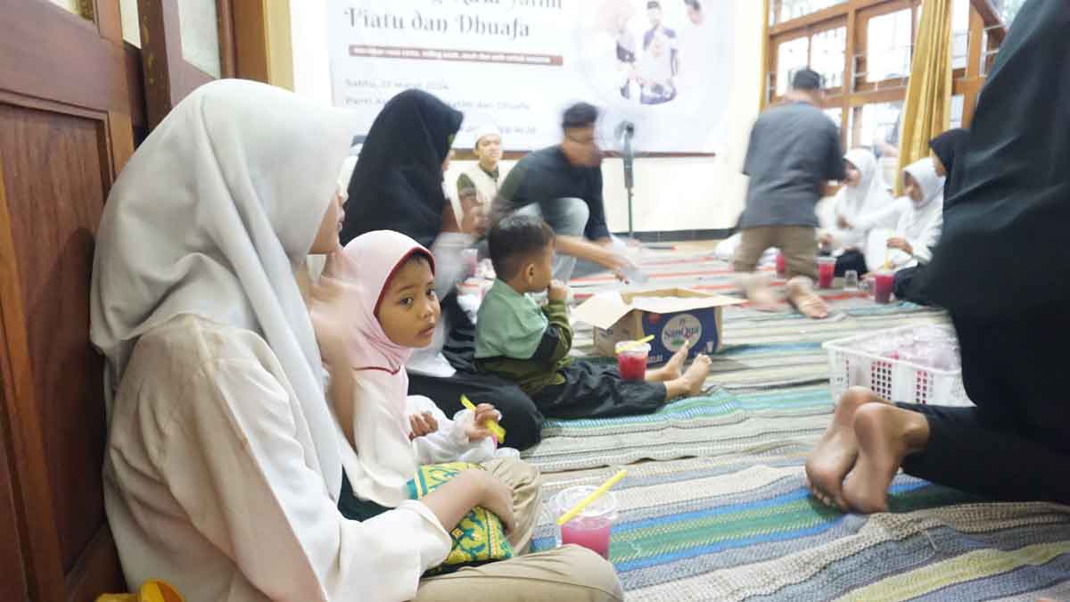 Scholarship Students Lead Ramadan Support for Children in Yogyakarta — gallery image 3 Scholarship Students Lead Ramadan Support for Children in Yogyakarta — gallery image 3