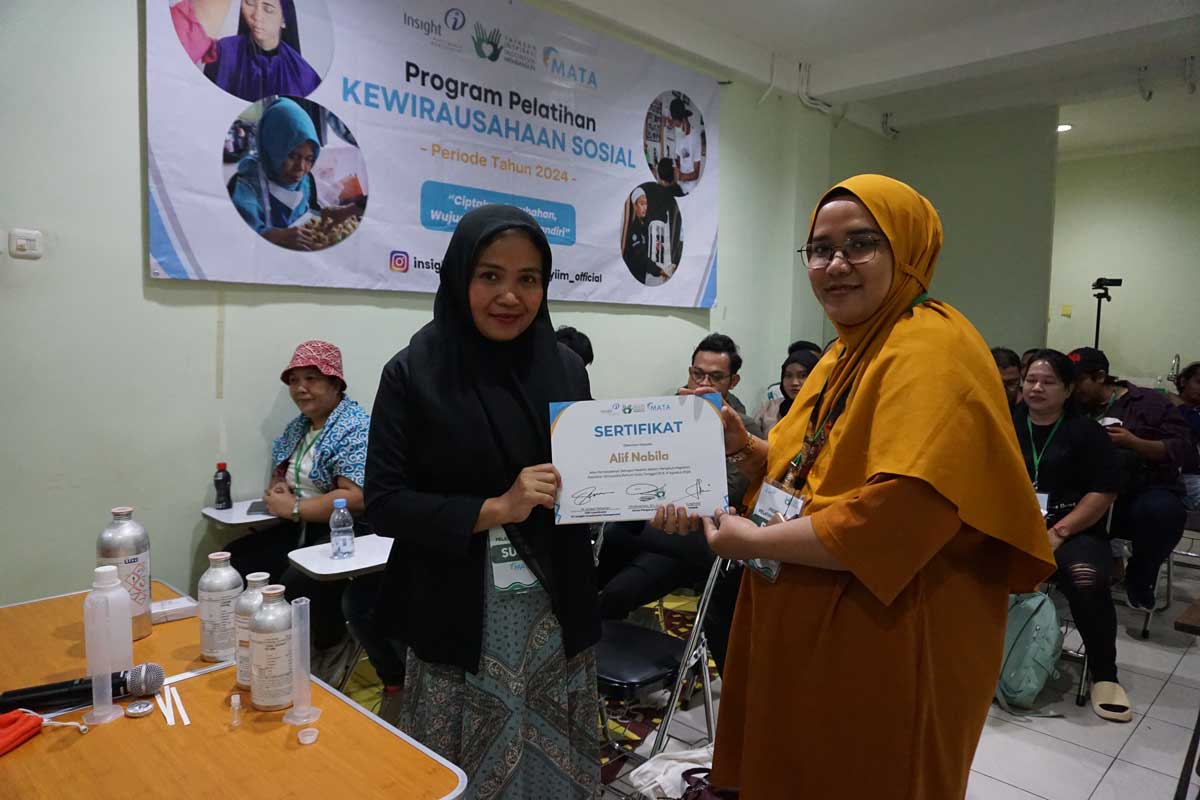 First Perfume Enterprise Training Encourages Independent Businesses — gallery image 3 First Perfume Enterprise Training Encourages Independent Businesses — gallery image 3