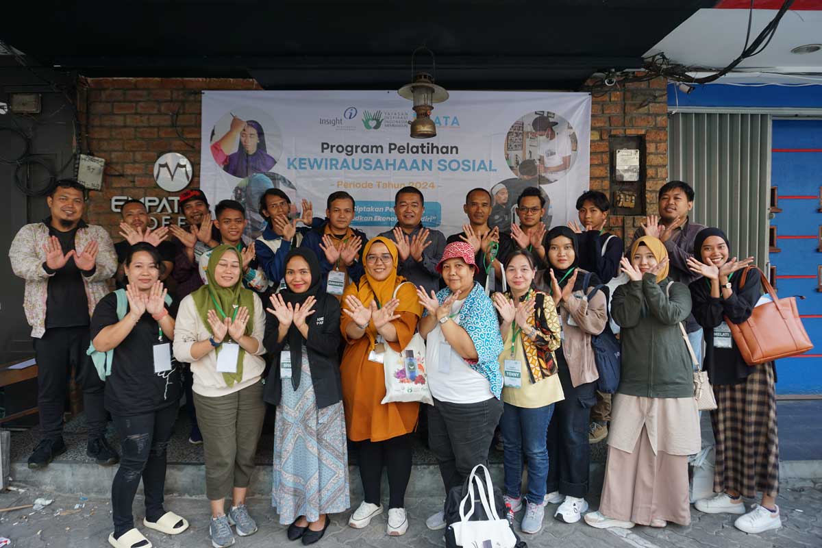 First Perfume Enterprise Training Encourages Independent Businesses — gallery image 1 First Perfume Enterprise Training Encourages Independent Businesses — gallery image 1