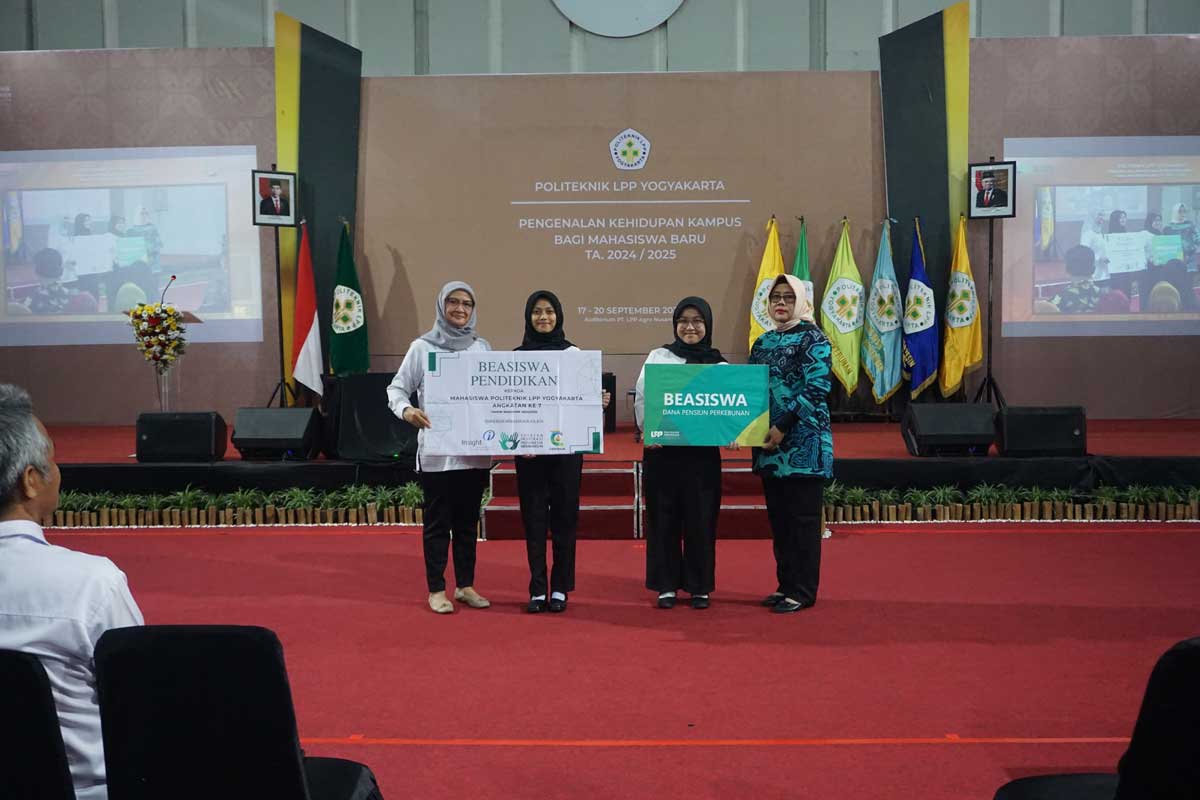 2024 Inspiration Scholarship recipients at LPP Polytechnic Yogyakarta 2024 Inspiration Scholarship recipients at LPP Polytechnic Yogyakarta